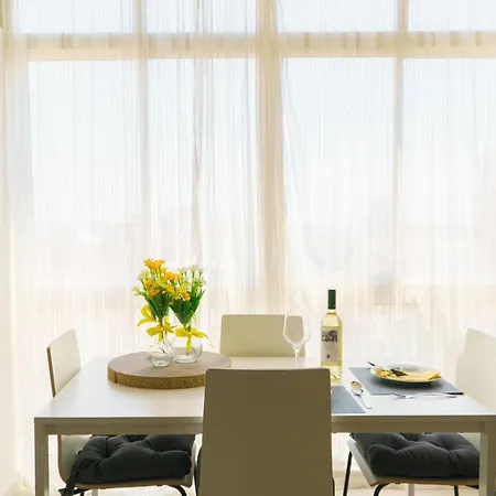 Aguila Sea View Apartment Benalmadena