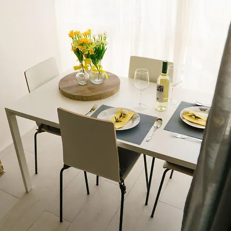 Apartment Aguila Sea View