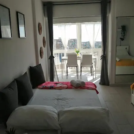 Appartamento Aguila Sea View *