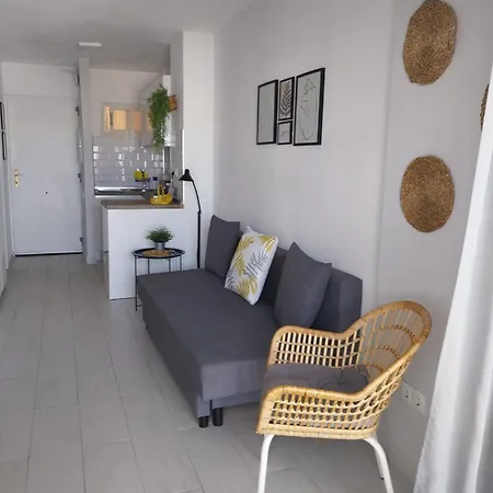 Apartment Aguila Sea View